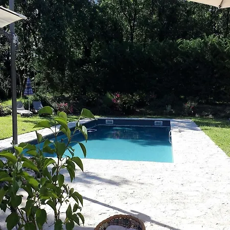 別荘 Holiday Home Montaigu-De-Quercy Lake