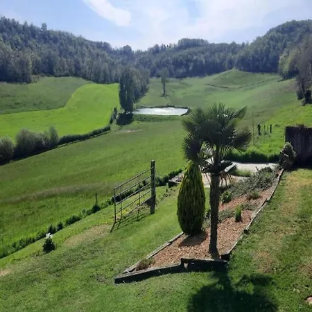 Holiday Home Montaigu-De-Quercy Lake *